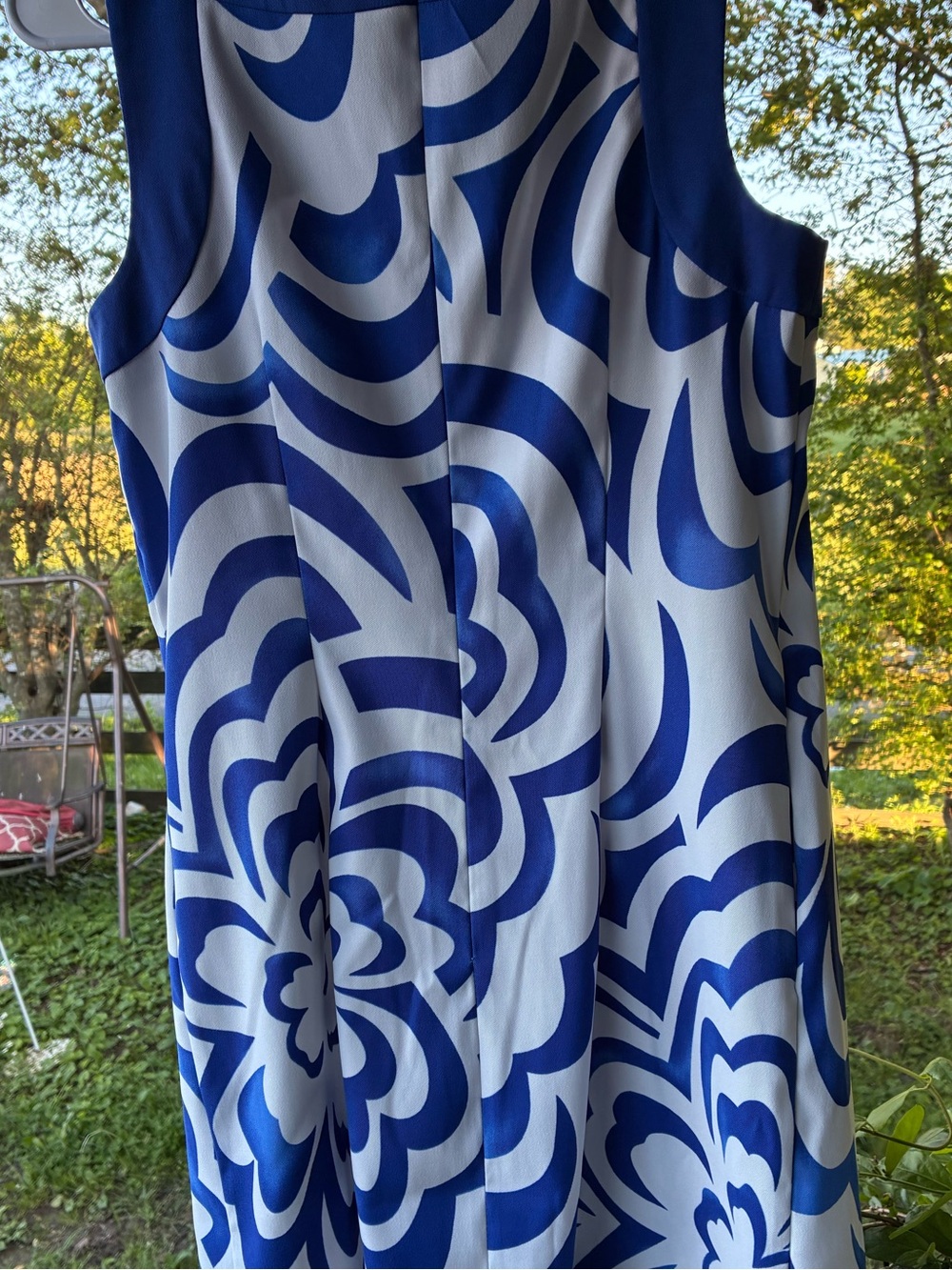 Kim Rogers Blue and White Floral Midi Shift Dress